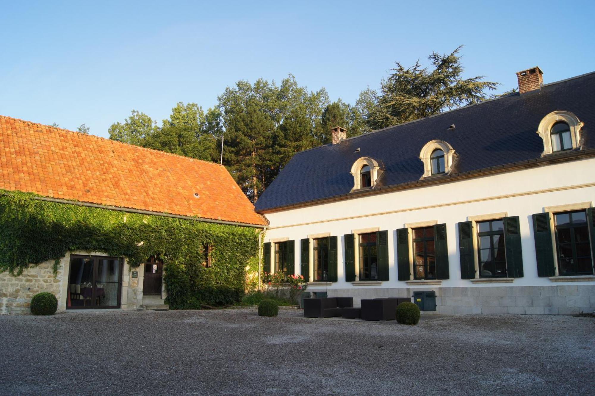 Logis La Ferme Du Vert Wierre-Effroy Εξωτερικό φωτογραφία