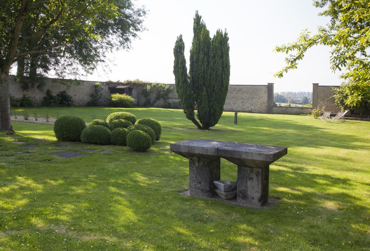 Logis La Ferme Du Vert Wierre-Effroy Εξωτερικό φωτογραφία